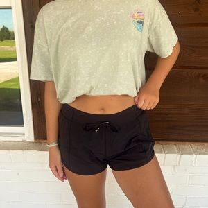 Crz yoga black shorts